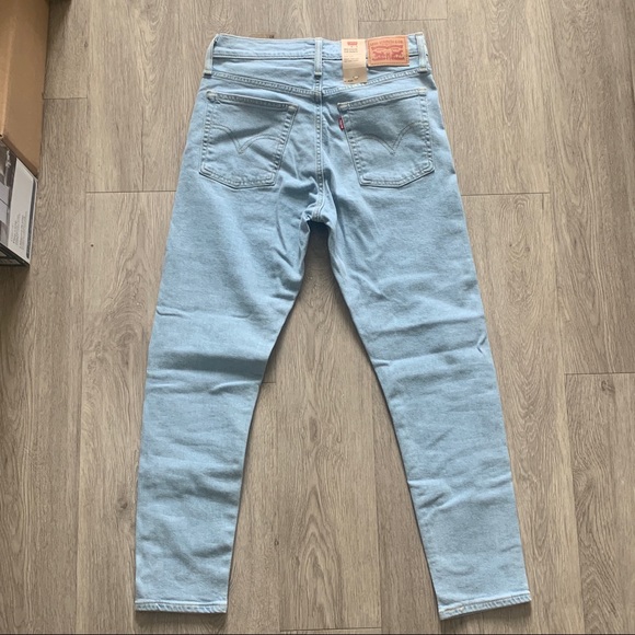 Levi’s Wedgie Fit Skinny Sz 28/6 “Shimmer Opal” Light Wash Jeans - Picture 5 of 8